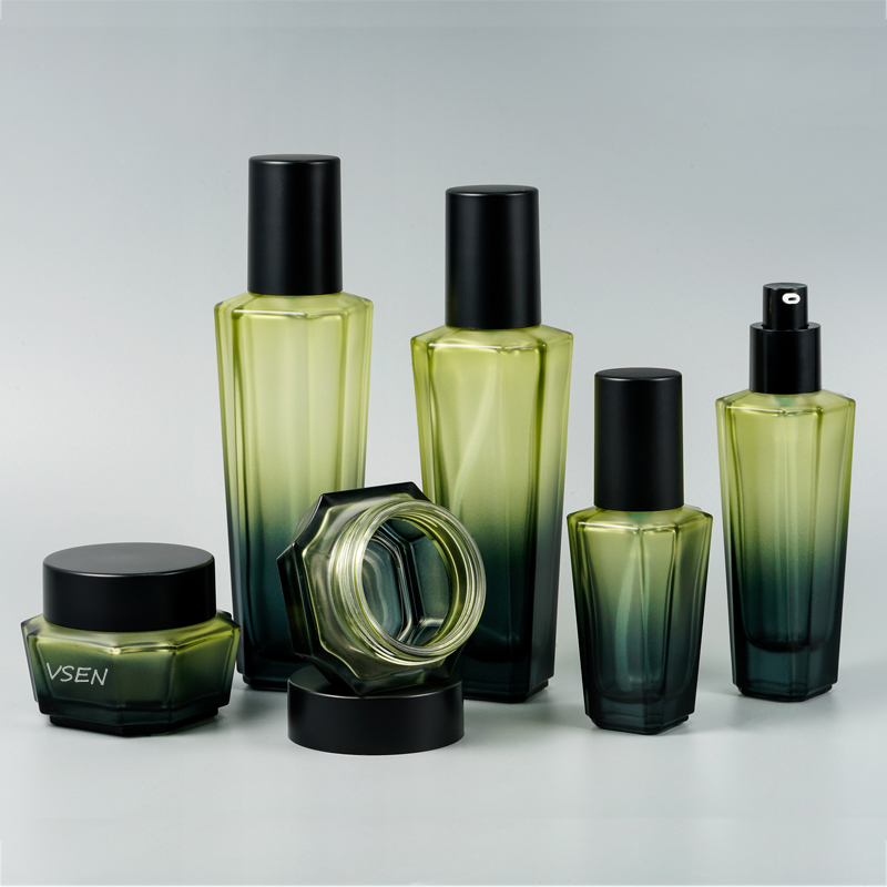 hth.comhth.com新款红色套装瓶子 120ml乳液按压瓶(图1)